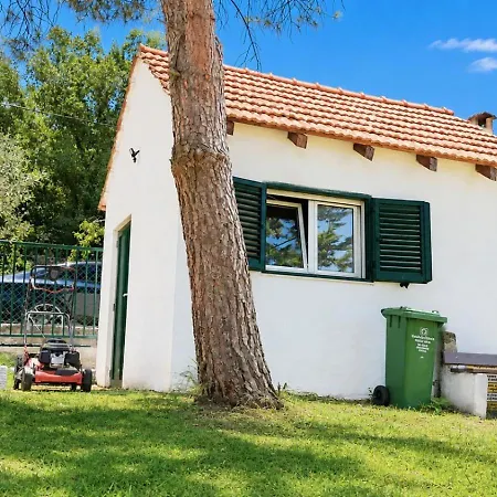 Mira Holiday home Kricke